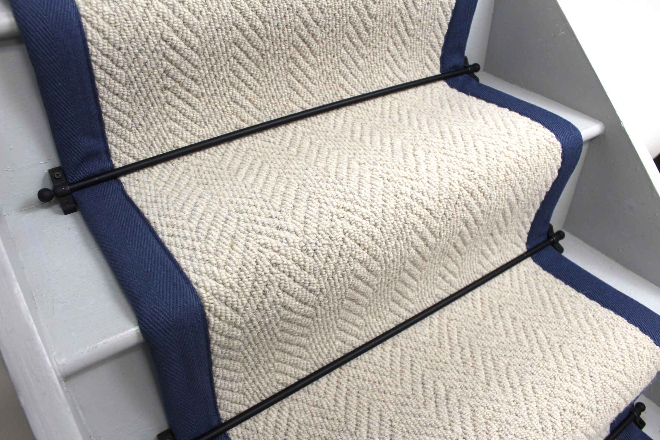 Aran Herringbone Wool Stair Runner with Yale Cotton Border