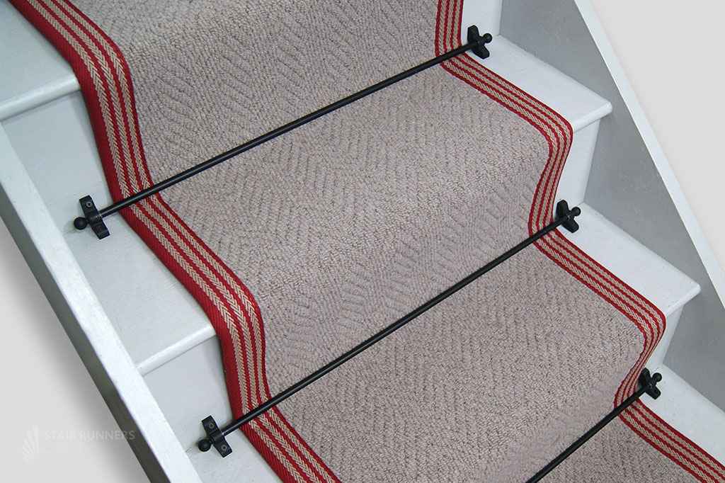 Autumn Warmth Herringbone Wool with Camborne border 675 x 56cm