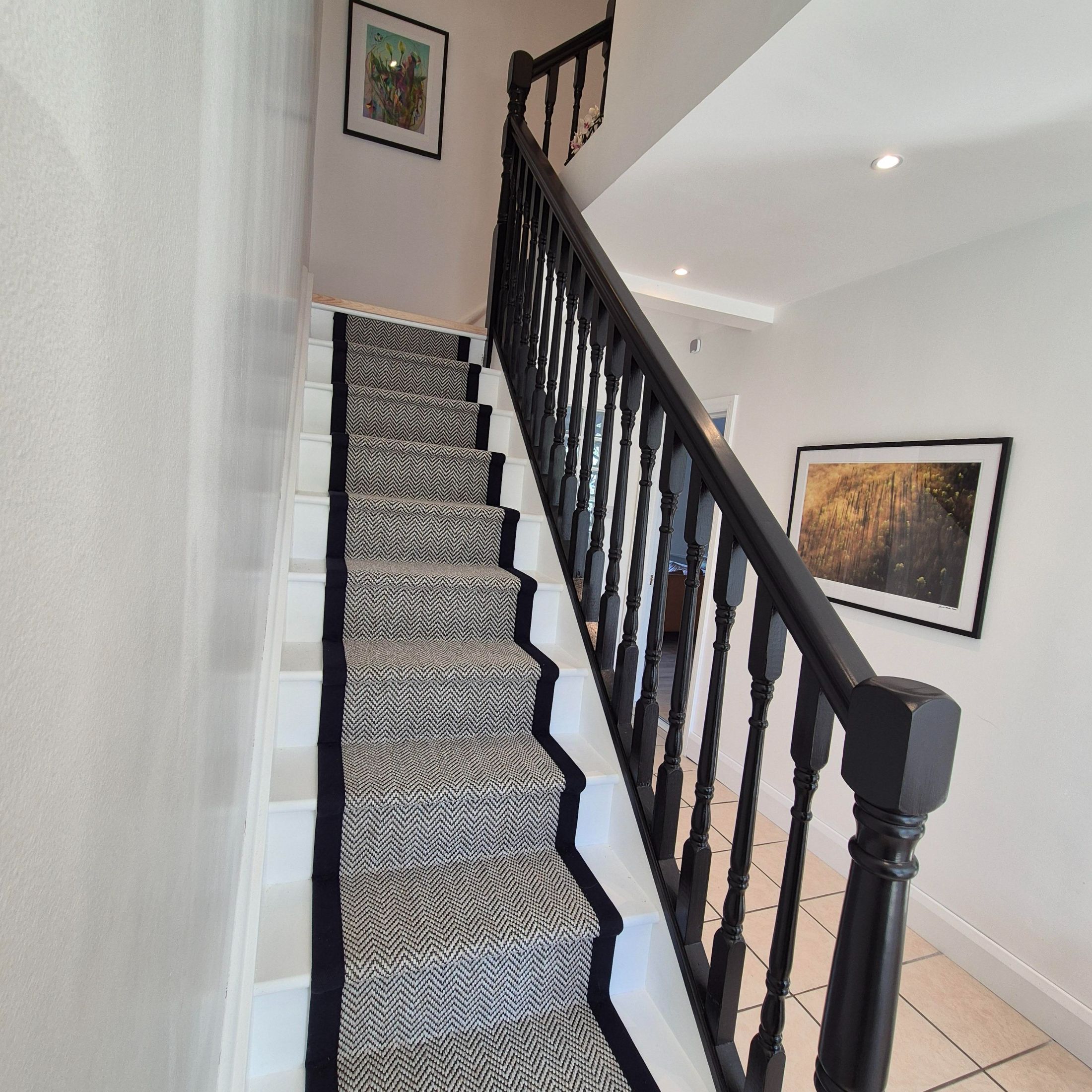 Boston Cotton Herringbone Stair Runner with Black Border