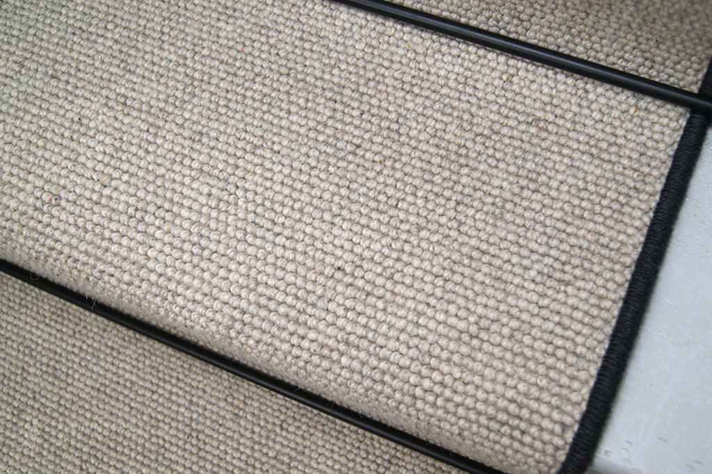 cuttle--charcoal-wool-edge-3.jpg