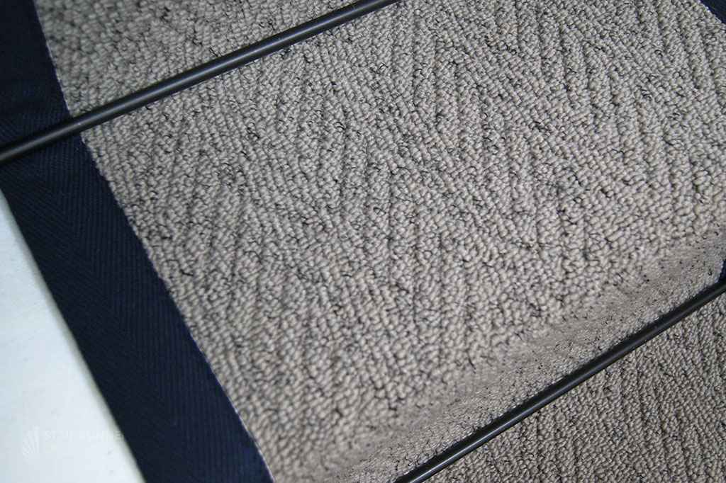 elephant--navy-border-clearance-50cm-x-7m-2.jpg