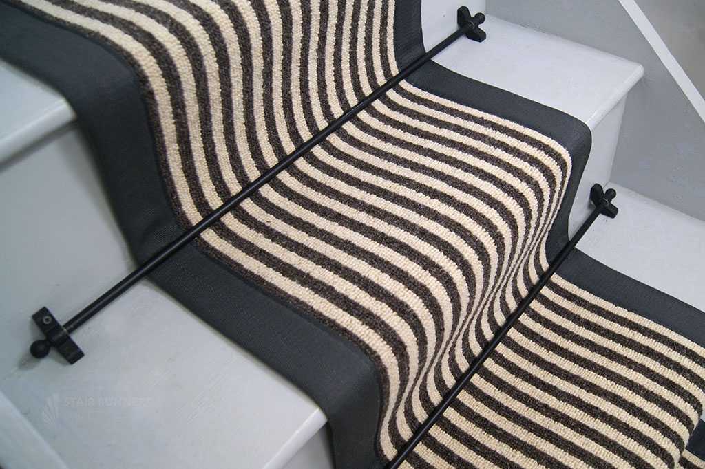 Gatsby Wool Stair Runner with Graphite Border 43cm x 7m