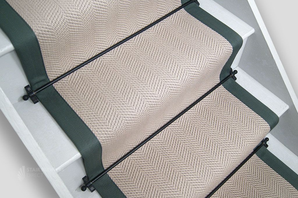 Highclere Pine Border 1