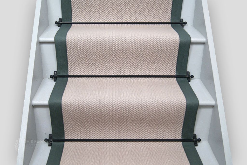 Highclere Pine Border 2