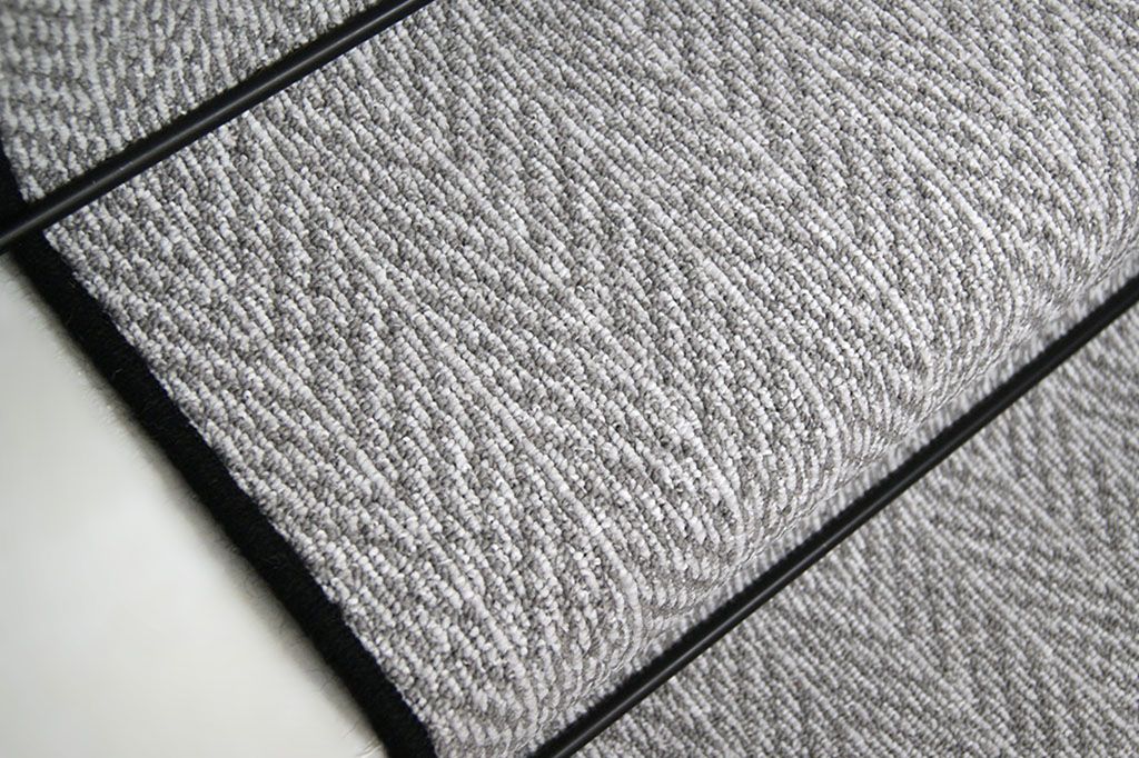 Light Grey Briar Black Wool 2