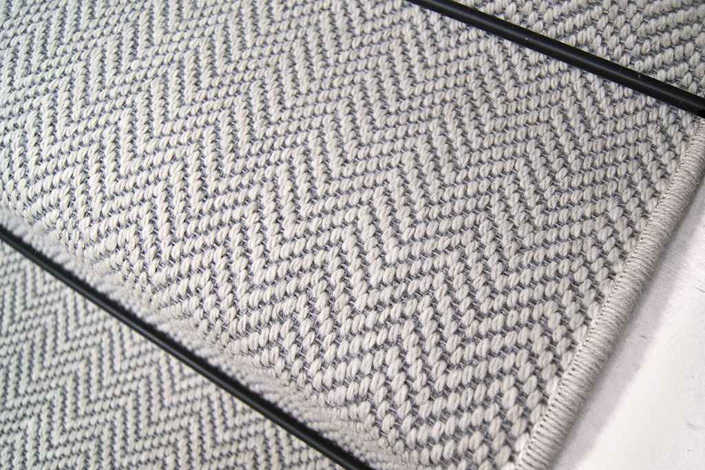 lunar--light-grey-wool-edge-3.jpg