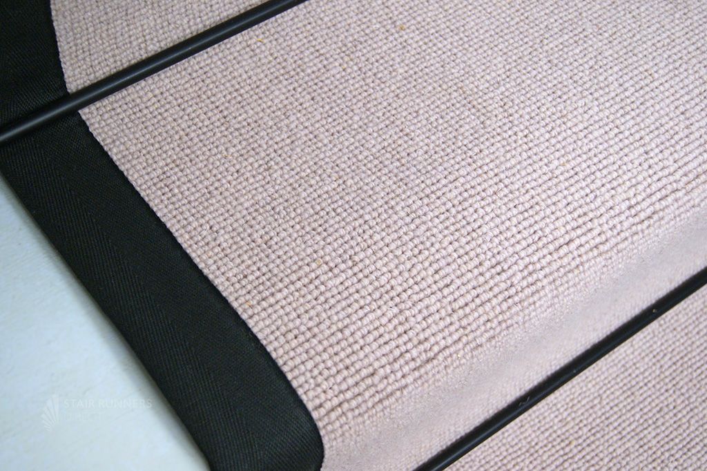 Oyster Plain Wool Black Border 3