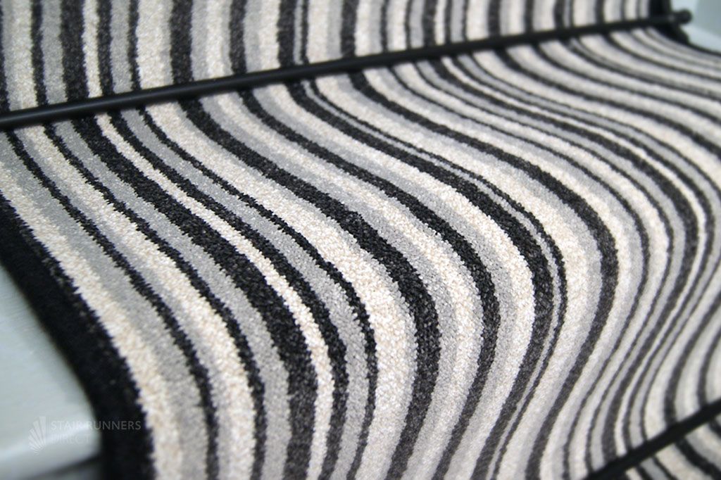 Paraline clotted cream black wool edge 4