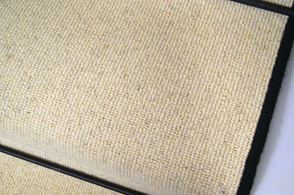 Rice Cake Black Wool 3