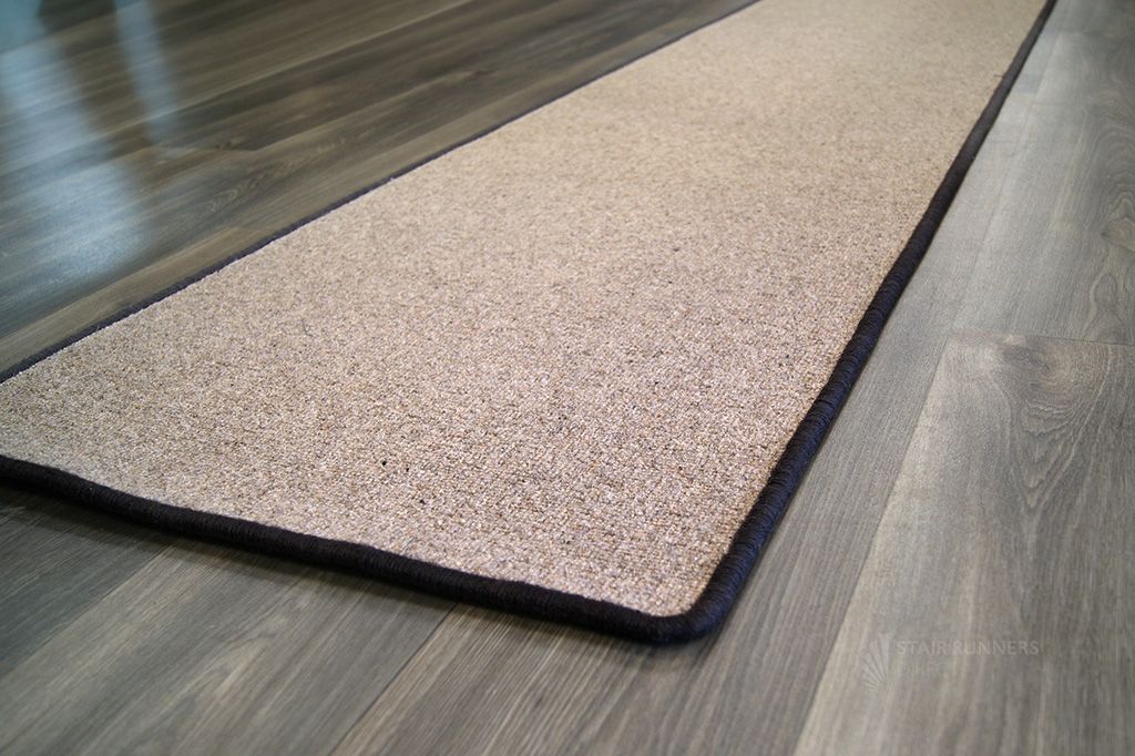 Harvest Rug with Brown wool 3