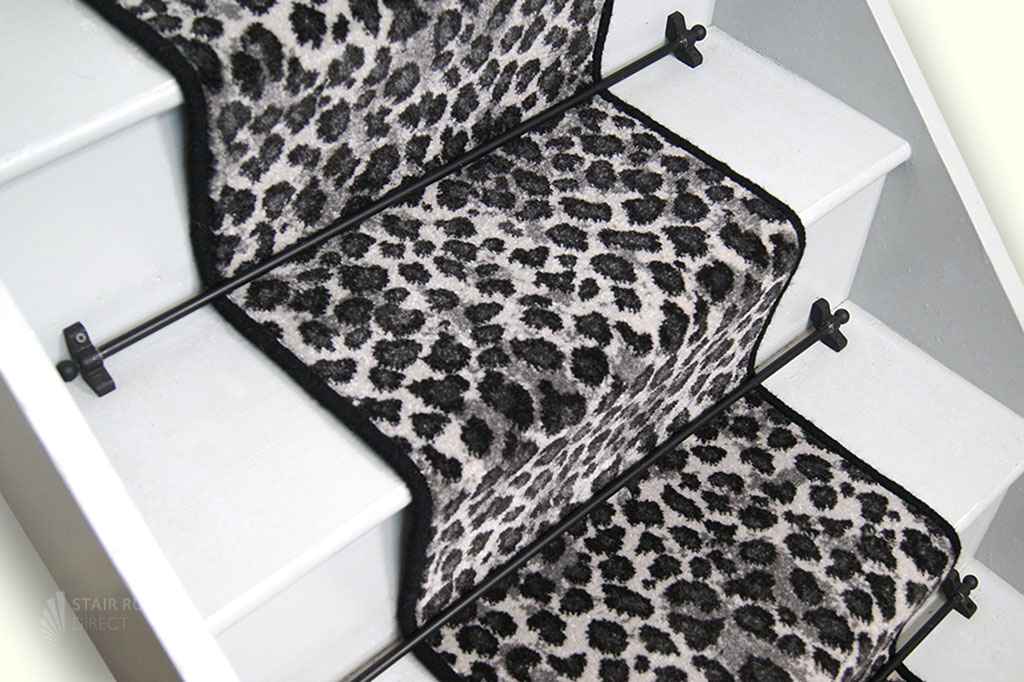 Snow Leopard Stair Runner with Black wool edge 42cm x 7m