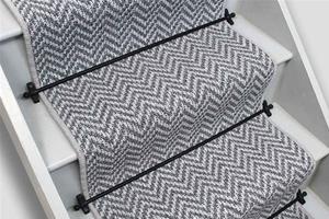 Cormorant Light Grey 1