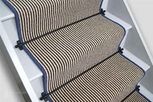 hardy--blue-wool-edge-1.jpg
