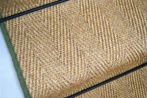 honey--green-wool-edge-3.jpg