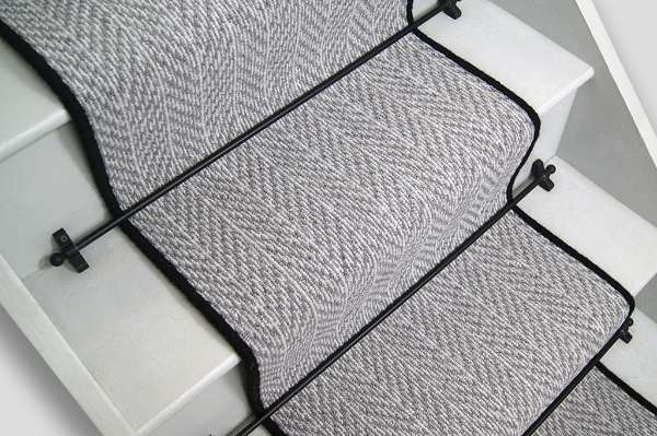 Light Grey Briar Black Wool 1