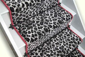 snow-leopard--pink-wool-1.jpg